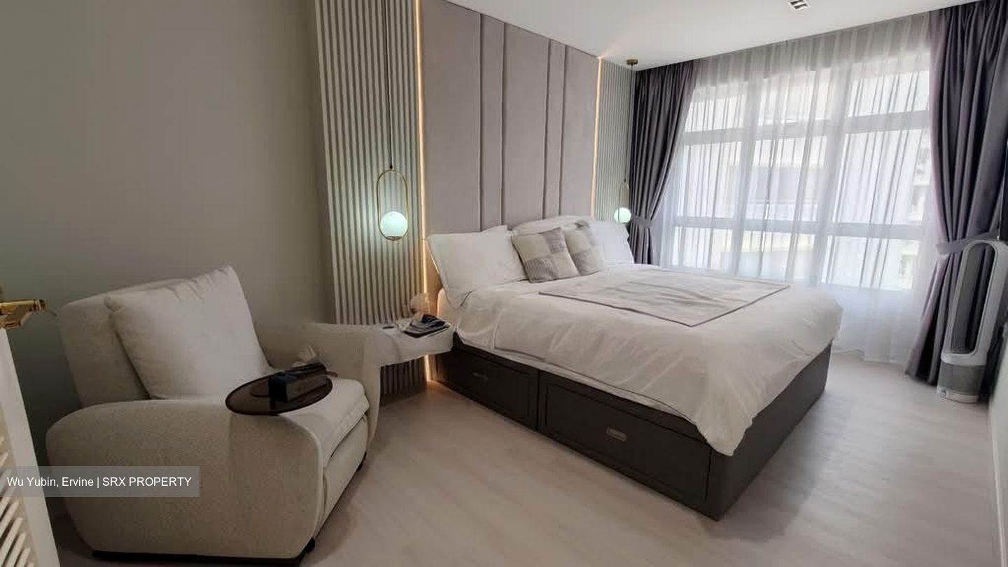 Blk 874D Tampines Greenflora (Tampines), HDB 5 Rooms #559713511